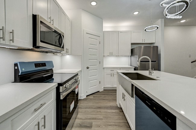 Photo - 5124 Gold St Unit B