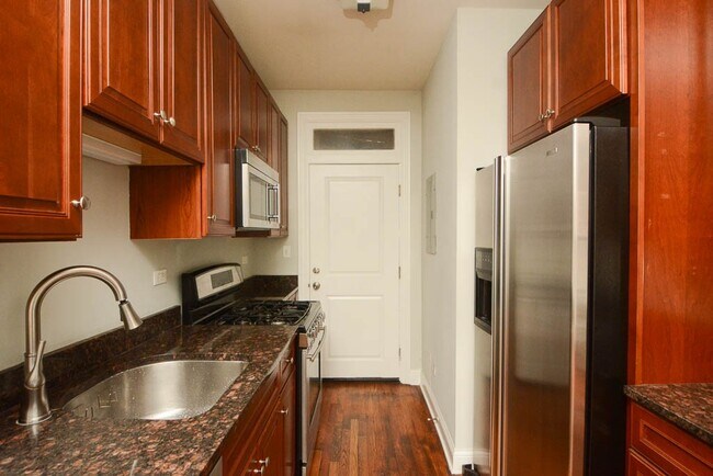 722 W Addison St Unit N3
