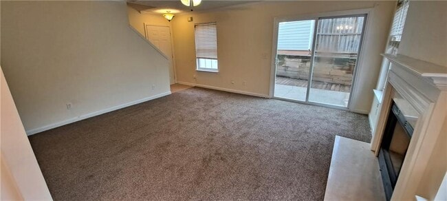 Photo - 2395 Lexington Ln