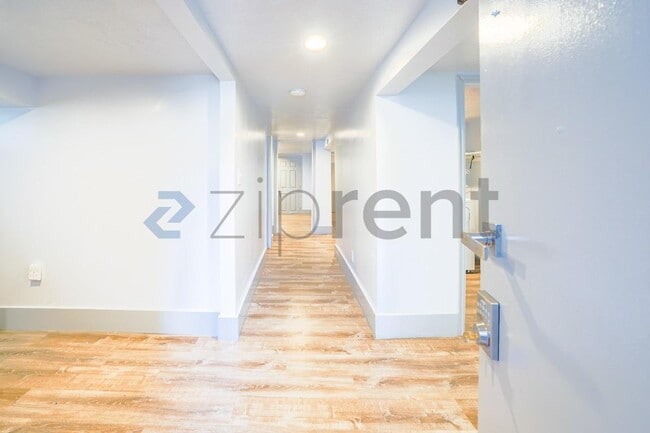 Photo - Unit Basement