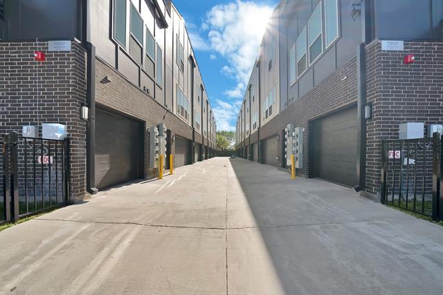 Photo - 7207 Mohawk Dr