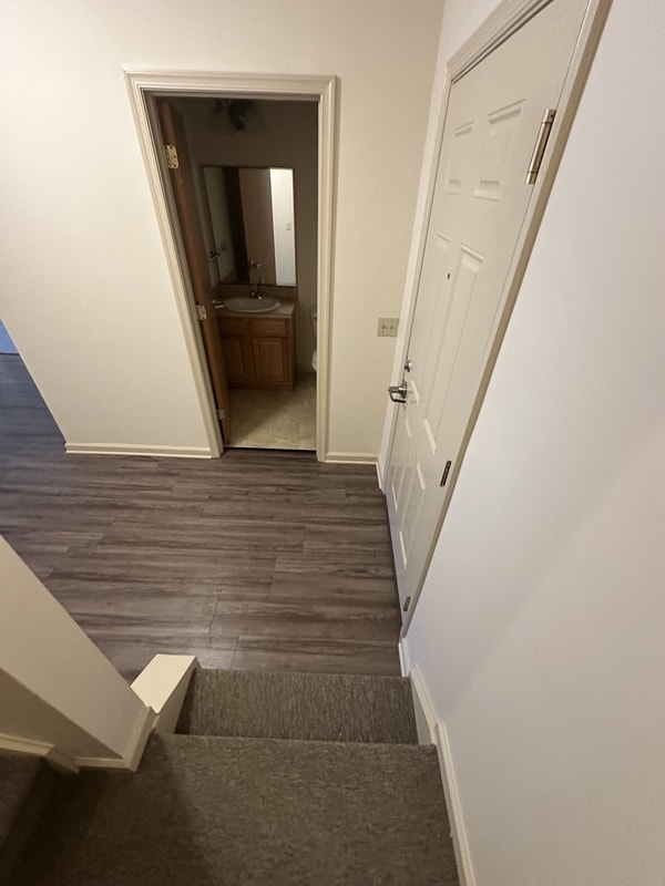 Photo - 1002 Hot Point Ave