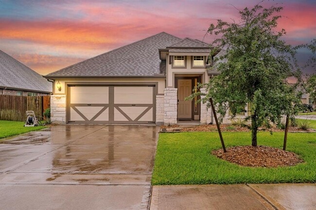 Building Photo - 24315 Devon Park Dr Rental