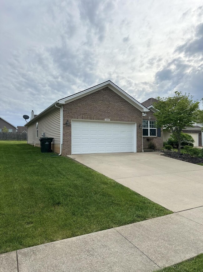Photo - 126 High Point Dr