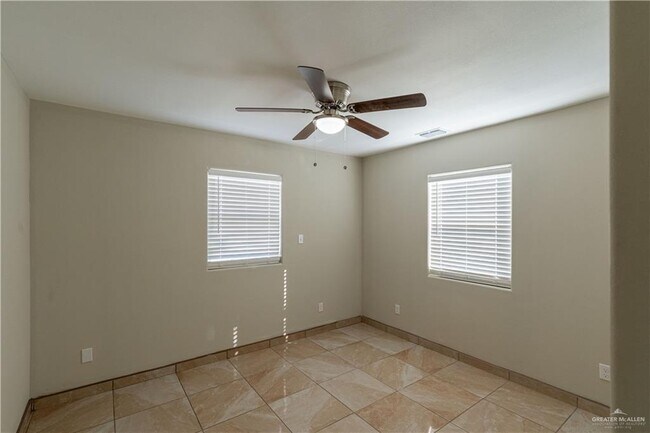 20 S Olivarez St