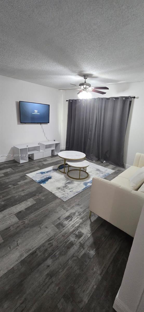 Photo - 530 S Park Rd Unit 17-11