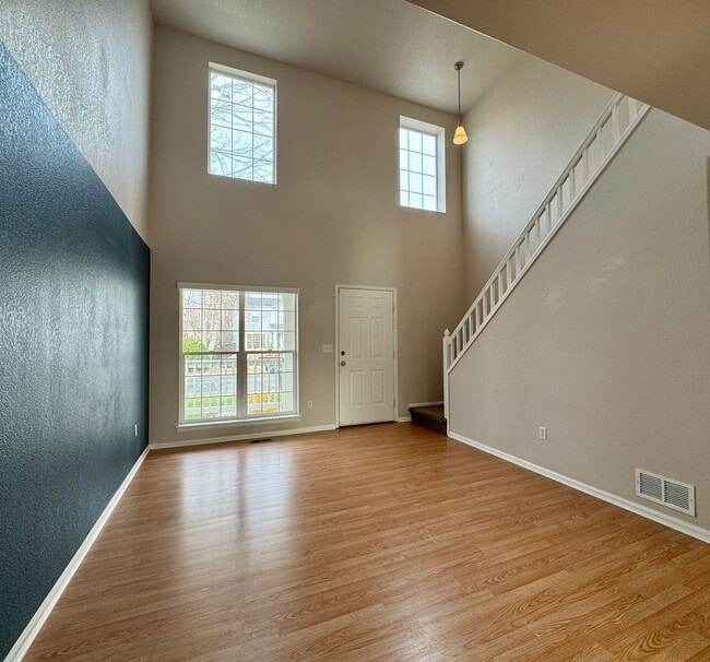 Photo - Beautiful & Updated 4 Bedroom / 3.5 Bath Home – Available Now!