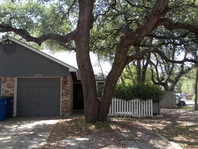 Photo - 2505 Howellwood Way Townhome