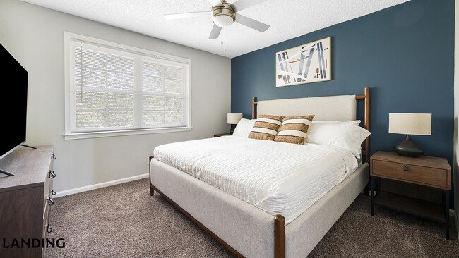 Photo - 231 New Shackle Island Rd Unidad G53