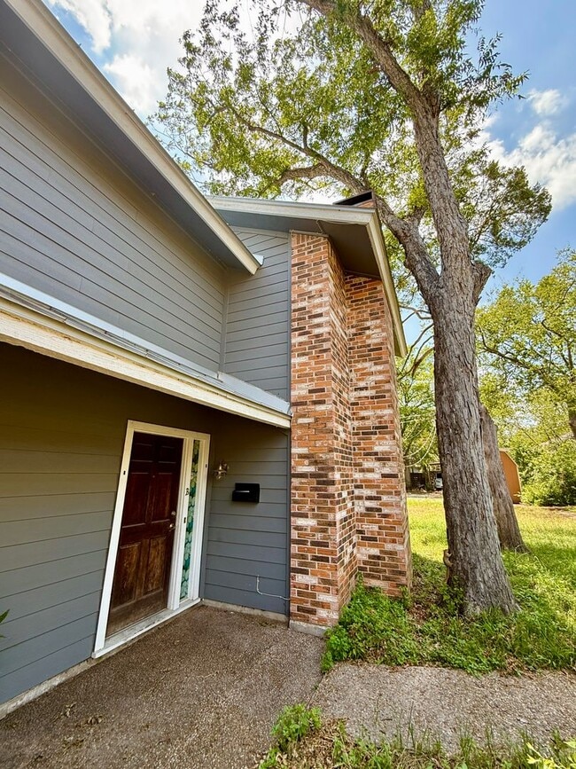 Depew - Depew Apartment Unit B