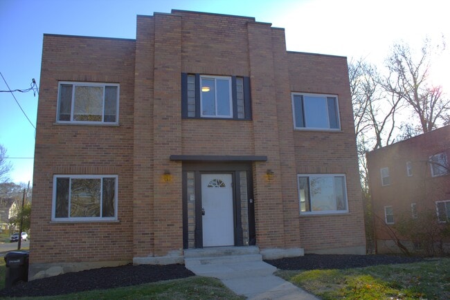 Photo - 5070 Anderson Pl Apartments