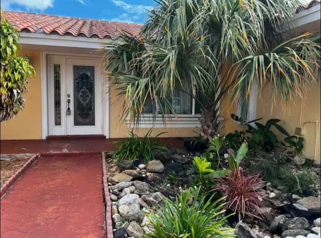 Photo - 5760 NW 200th St House