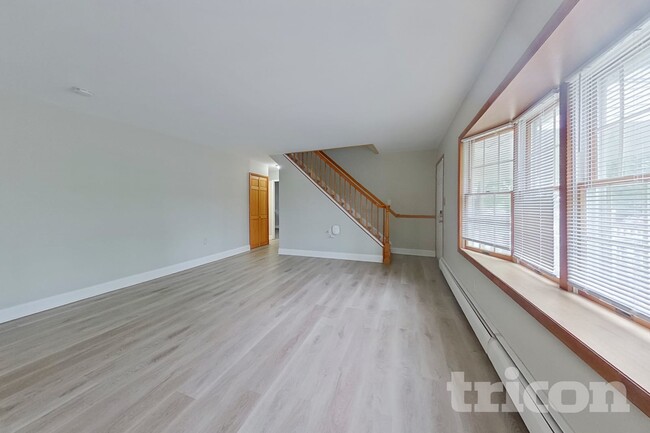 Photo - 26 Village Ln