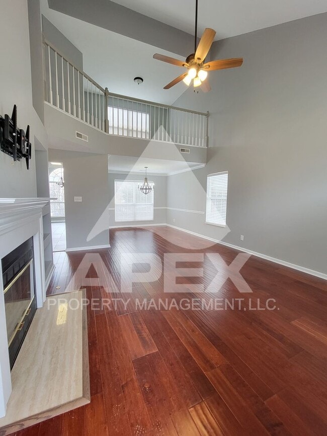 Photo - Beautiful 3 Bd/2.5 Ba Single Family home w/Bonus Rm in West Knoxville!
