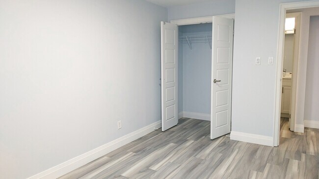 Photo - 581 Strasburg Rd Unit 106