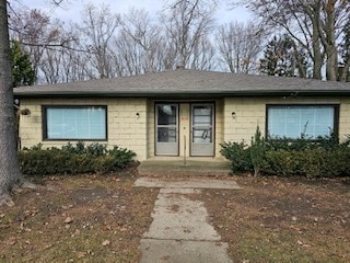 Building Photo - 2819 Lake Rd W Unit 2819 Lake Road West Rental