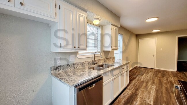 Photo - 2602 Bliss St