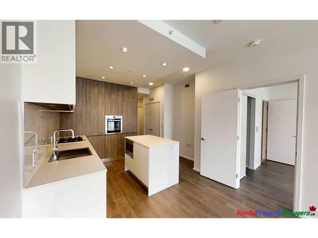 4650 Brentwood Blvd Unit 1406