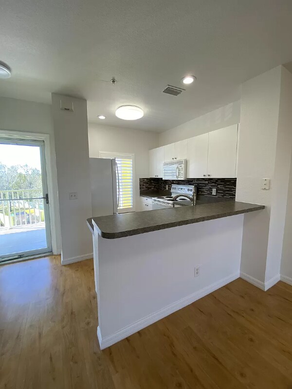 2060 Willow Hammock Cir Unit 305