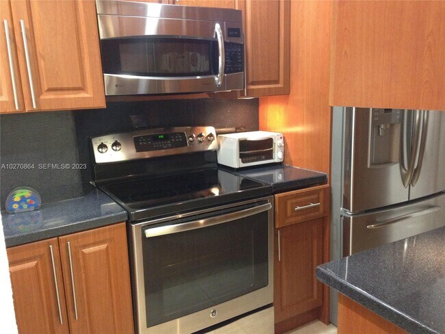 Photo - 3505 S Ocean Dr Unit 104