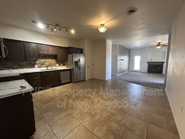 Photo - 2208 E Ranch Dr