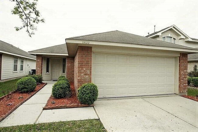 Photo - 19122 Yellow Thrush Dr