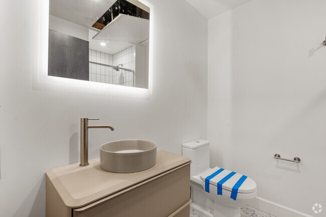 Studio - 793SF - Bathroom
