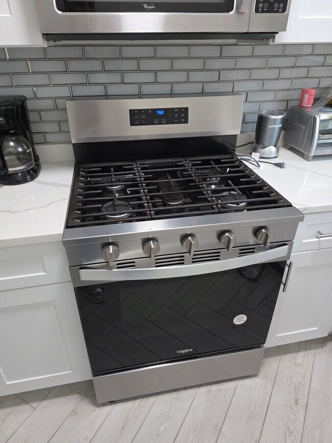 Photo - 69 Langdon St Unit 2nd Floor