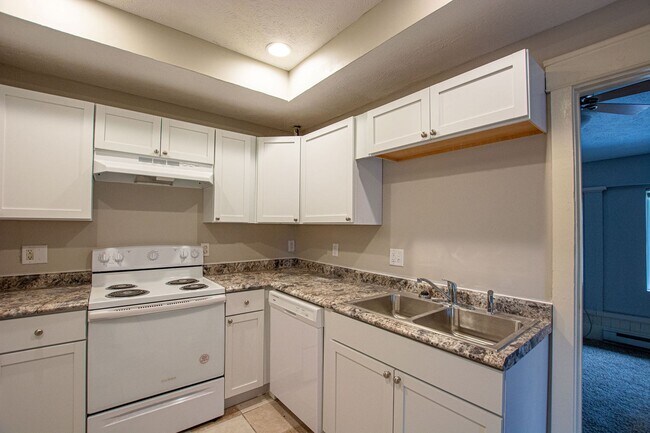 Photo - 133 S 38th St Unidad #2