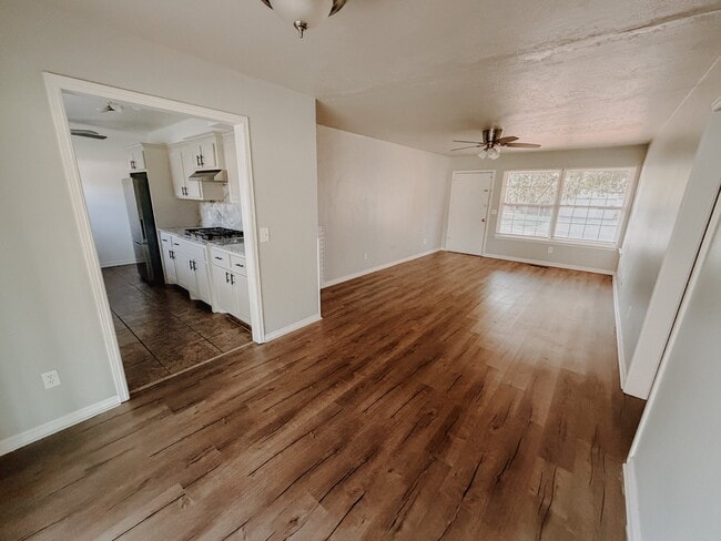 Photo - 6336 N Hammond Ave