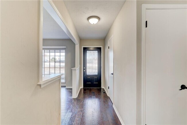 Photo - 3413 Choctaw Dr