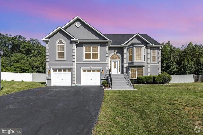 Building Photo - 6222 Salisbury Dr Rental