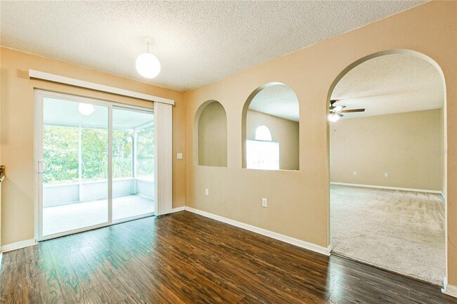 Photo - 3928 Stonefield Dr