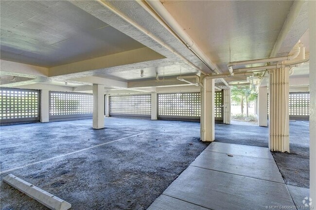 Building Photo - 8302 Marina Villa Dr Unit 8302 Rental