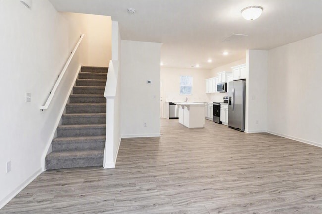 Photo - 463 Kincaid Rd