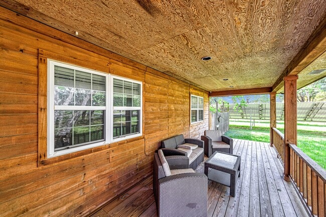 18718 Vickers Rd