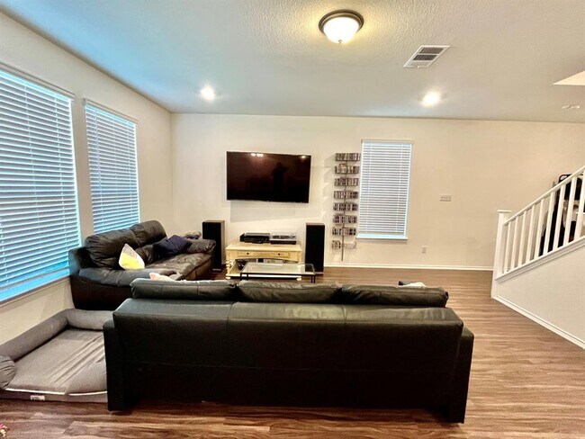 Photo - 14205 Silver Lace Ln