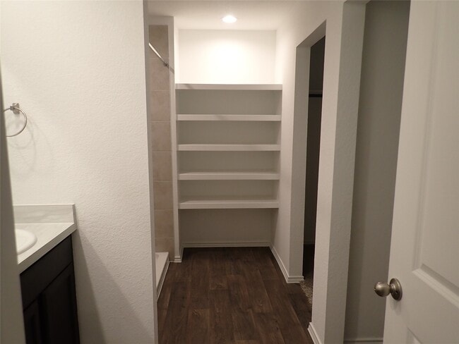 Photo - 14962 Cypress Holw Dr