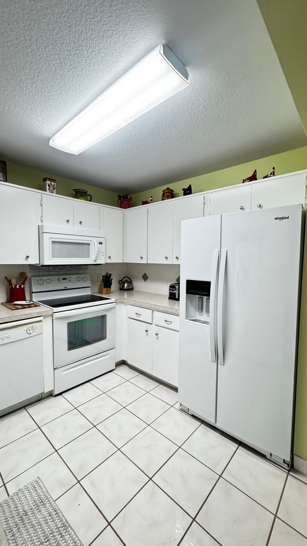 Photo - Stunning Villa in the Heart of On Top of the World 55+ community