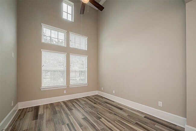 Photo - 115 N Winter Sunrise Cir