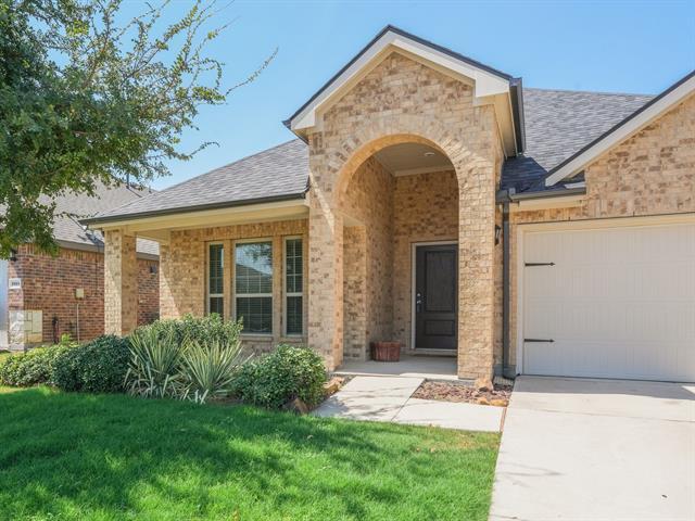 2929 Brazos Dr E