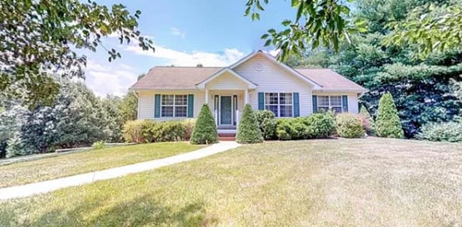 Photo - Gorgeous home in Weaverville available now!