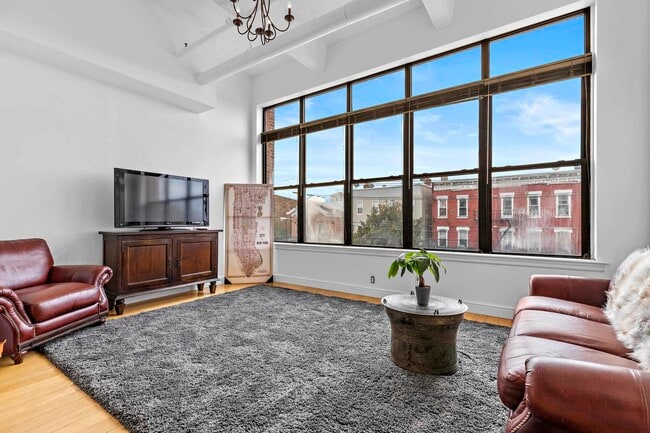 Building Photo - 300 Communipaw Ave Unit 203