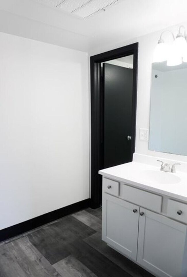 Photo - Half off First Month Rent plus a Free Ring... Unit 107