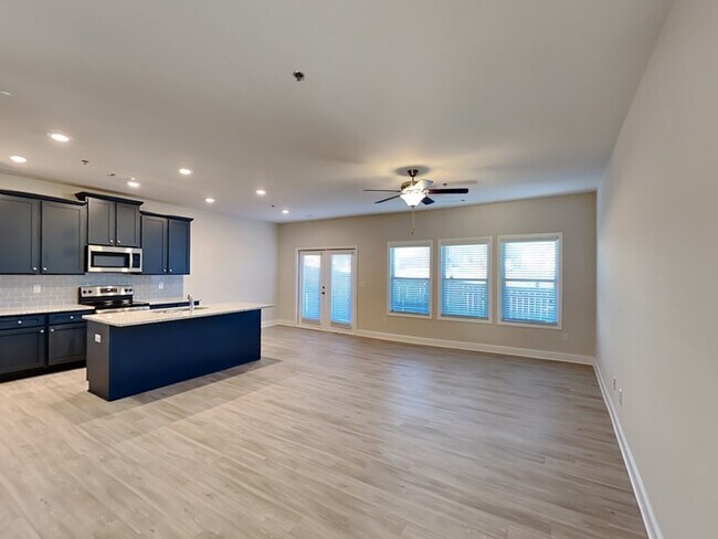 Photo - 116 Wayne Ln