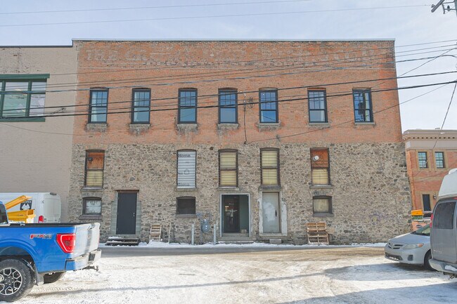 Photo - 361a 1st Ave Unité SI ID1386646P