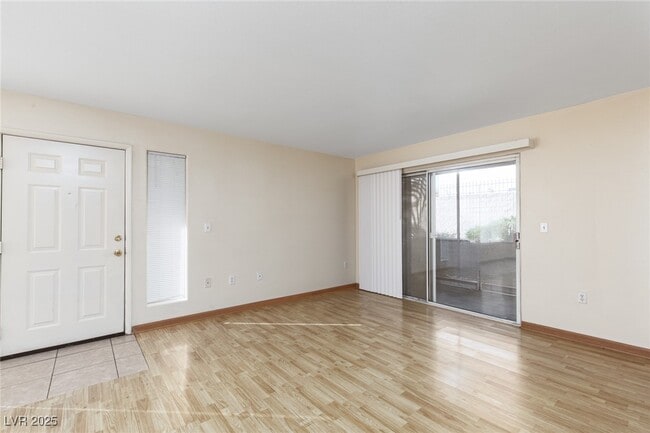 Photo - 5710 E Tropicana Ave Unidad 1228