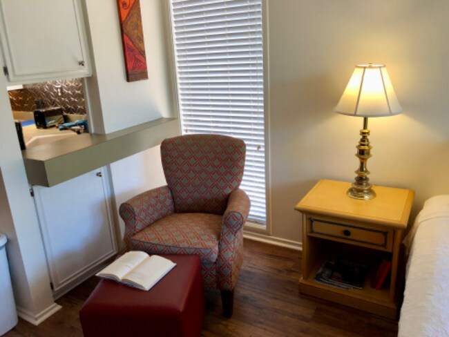 Photo - 109 Lakeside Villa