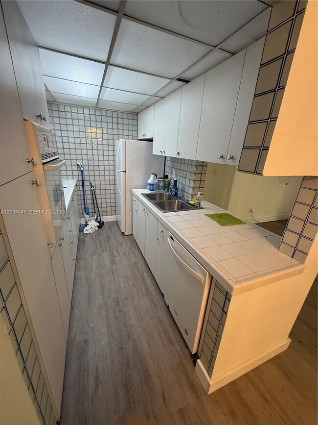 Photo - 2201 Brickell Ave Unit 67C