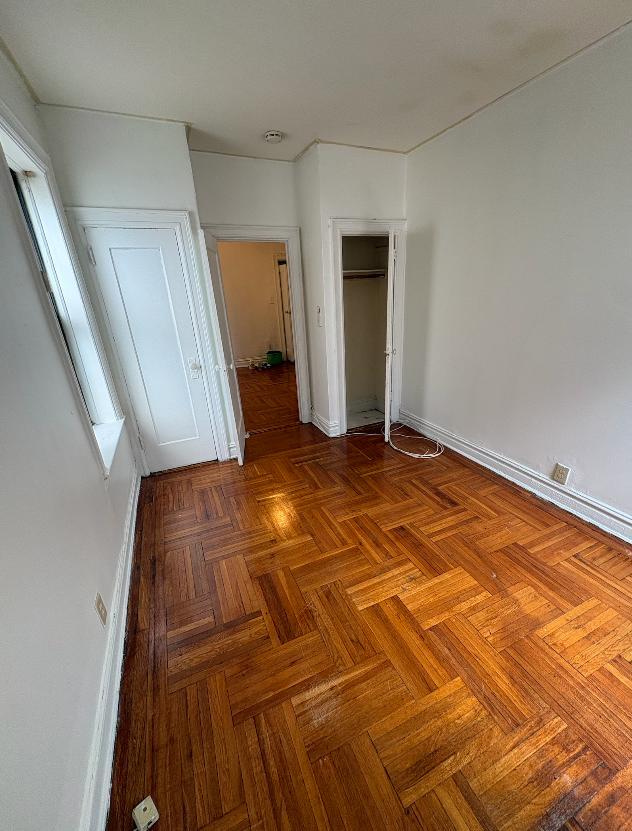 Photo - 5 Laidlaw Ave